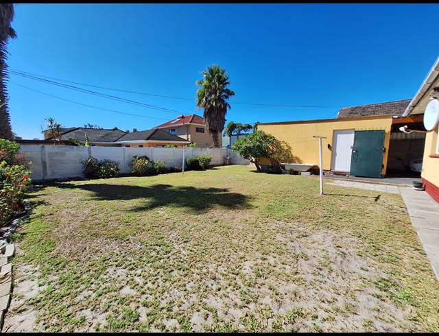 3 BEDROOM HOUSE TO LET IN FAIRWAYS